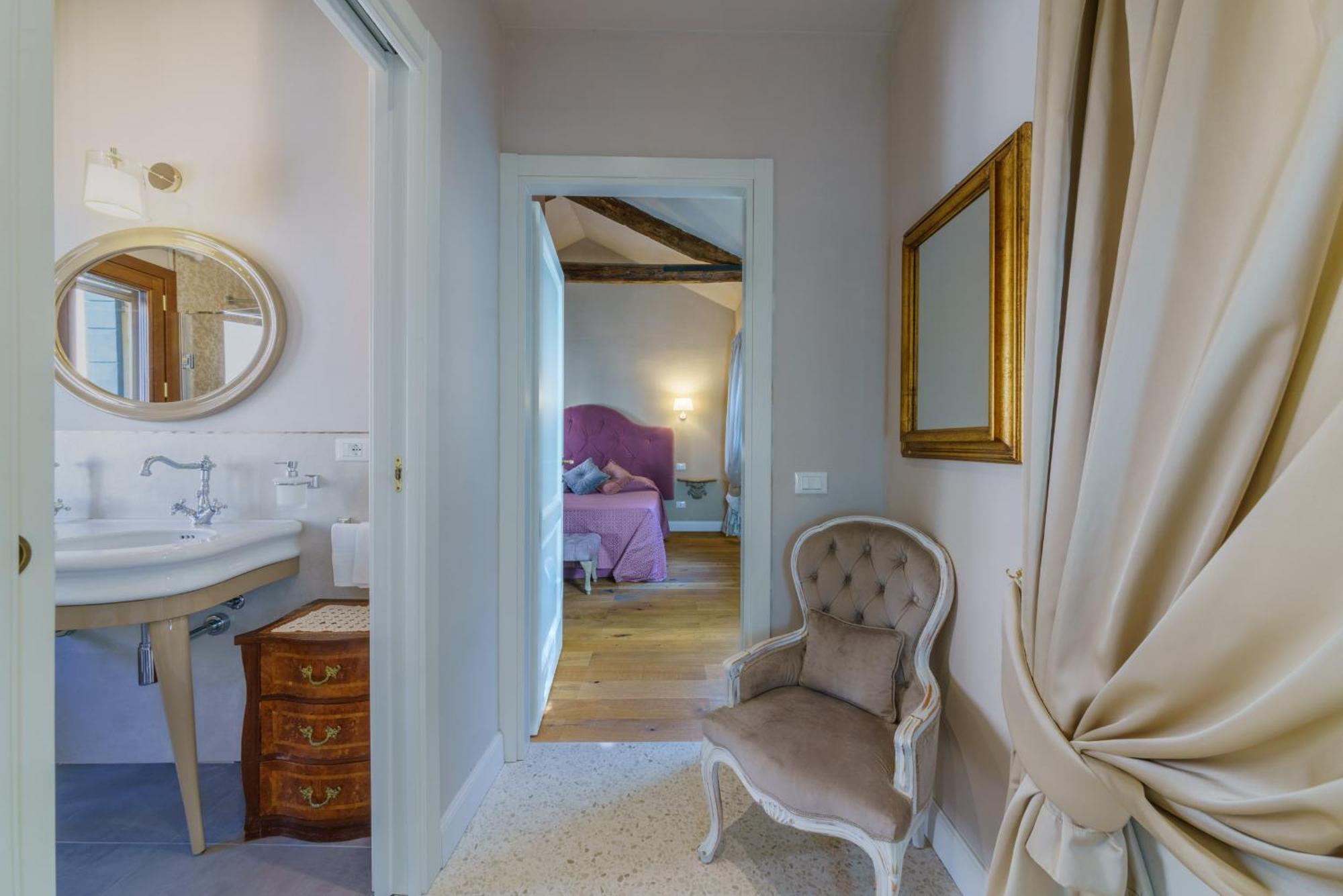 Casa Virginia Direct At The Canal Cannaregio With Own Roof Terrace Lejlighed