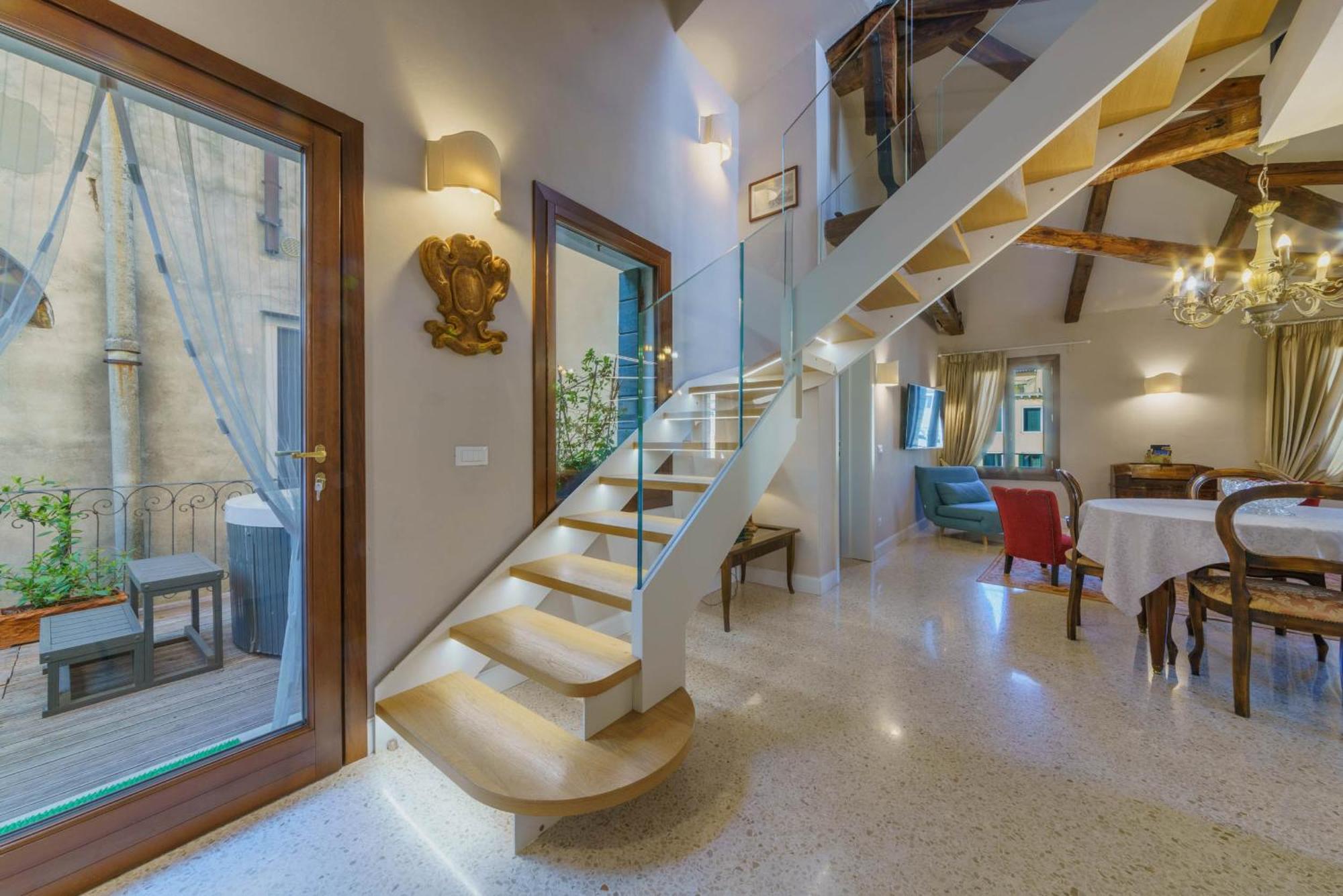 Lejlighed Casa Virginia Direct At The Canal Cannaregio With Own Roof Terrace Venedig